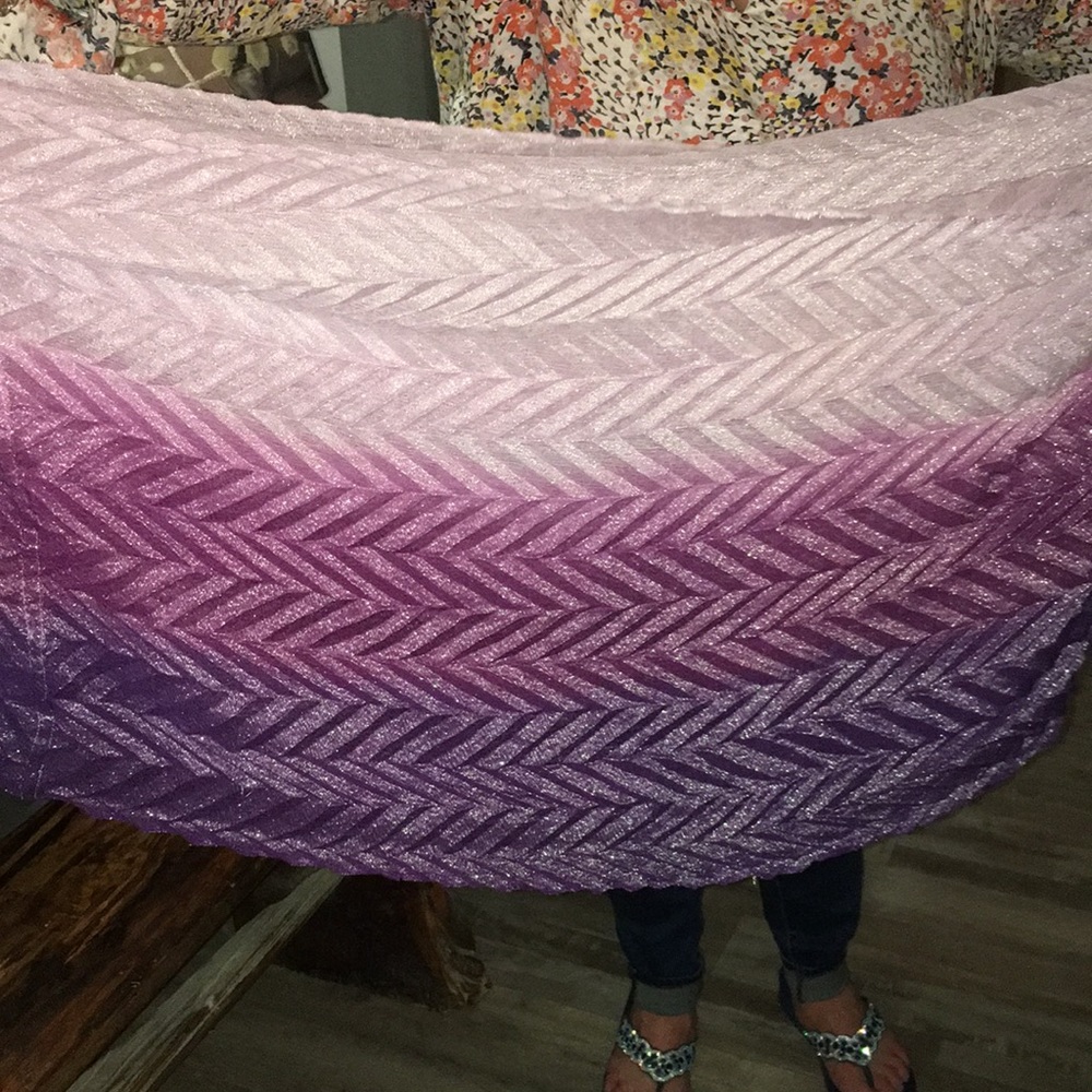 Collection XIIX Reversible Shawl - Picture 3 of 5